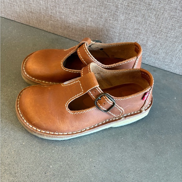 Duckfeet Lolland T-Strap Mary Jane Flats, size Women’s US 6 - Picture 5 of 8